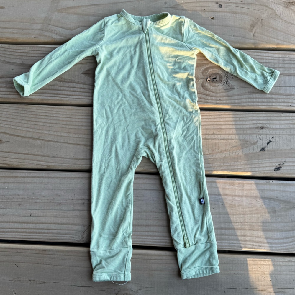 Kyte BABY Bamboo Zippered Romper